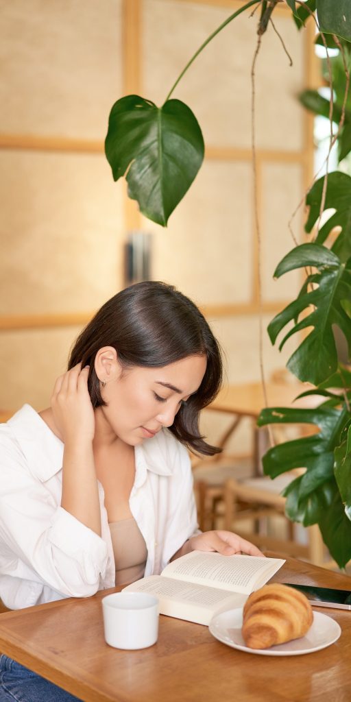 Guest reading at The Core Cafe workspace